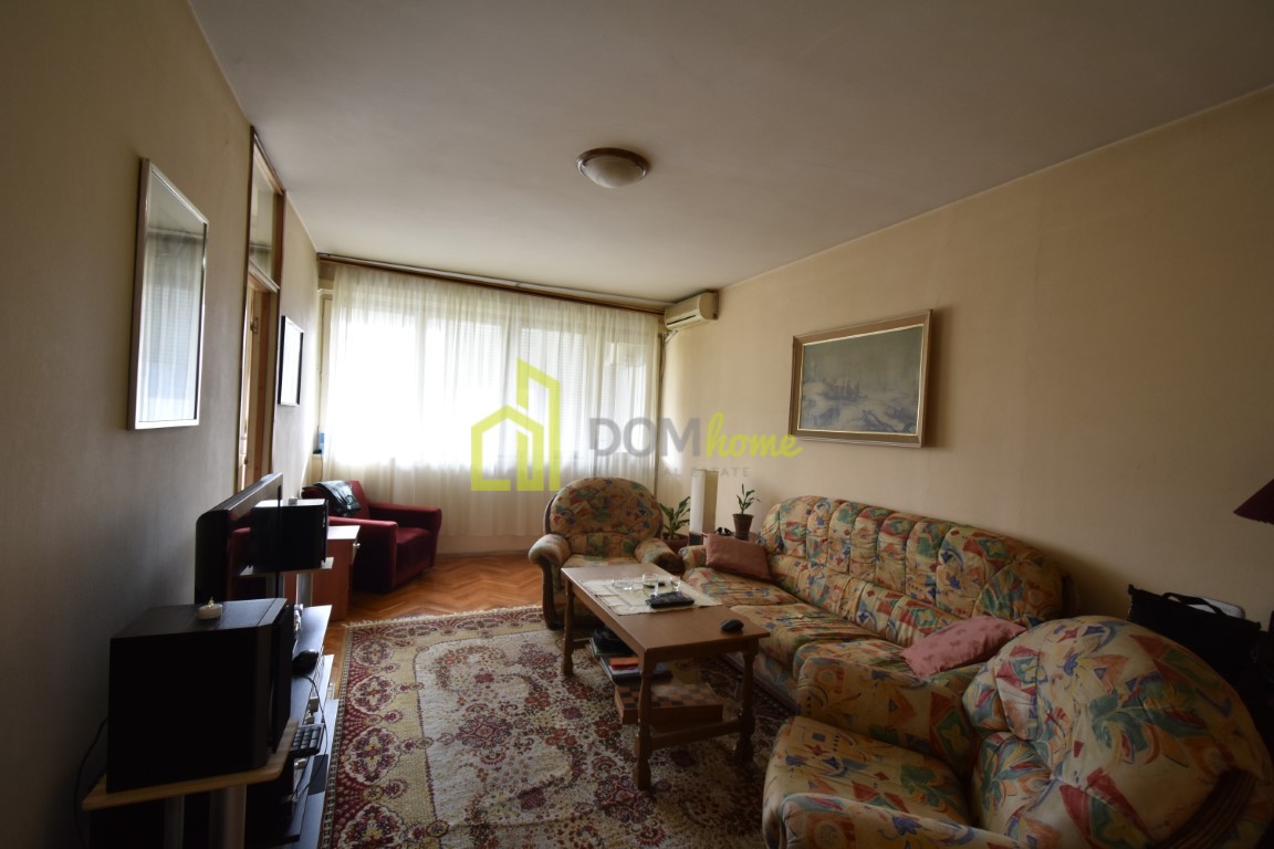 Dvosoban stan 75m2, Preko Morače